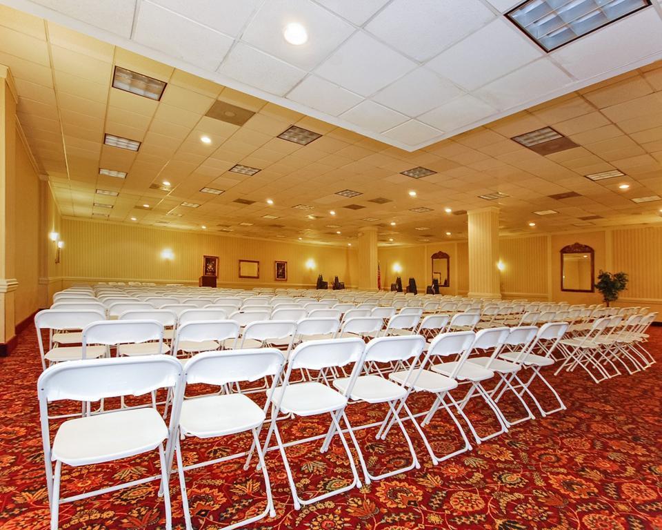 Quality Inn And Suites Conference Center Richmond Tiện nghi bức ảnh