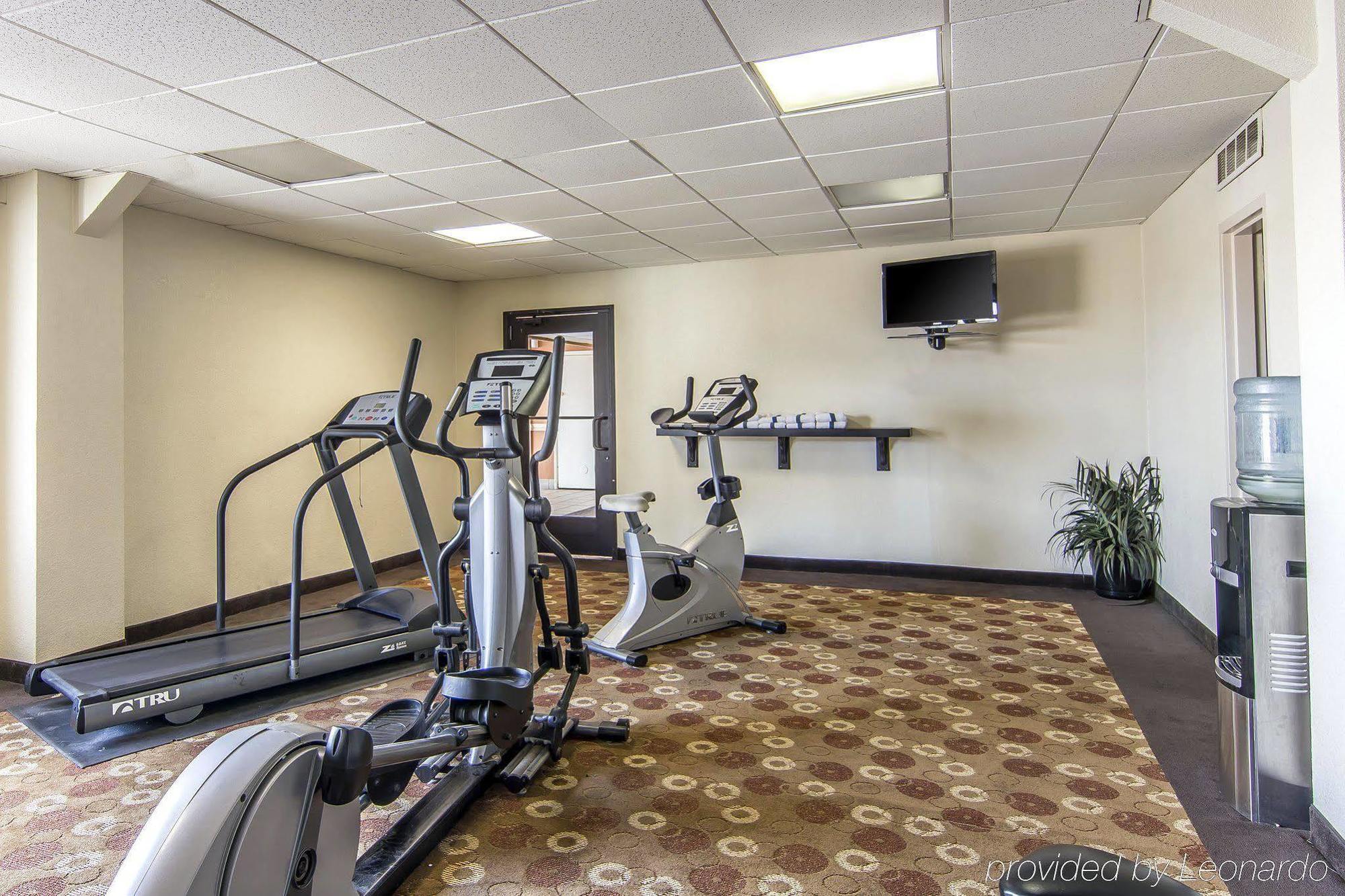 Quality Inn And Suites Conference Center Richmond Ngoại thất bức ảnh